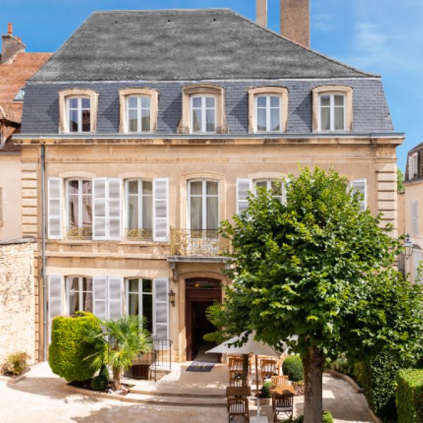 Stay at l'Hôtel de Beaune